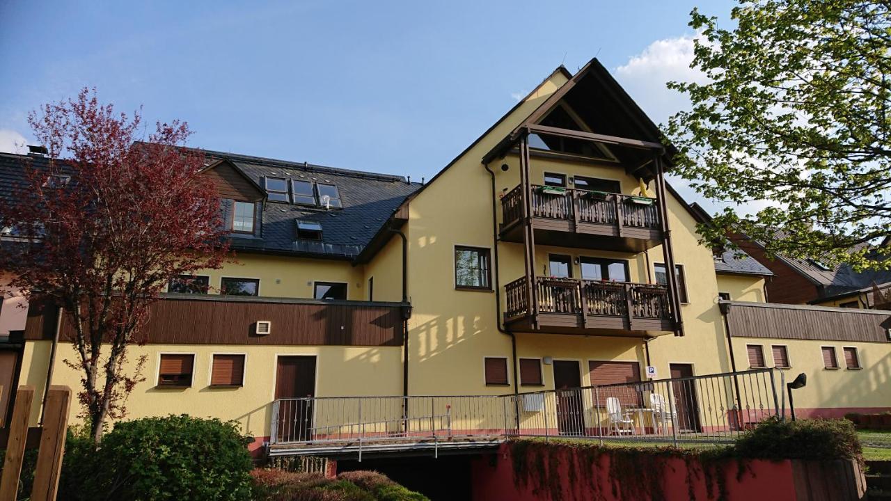 Ferienwohnung Korn Mit Tiefgarage Und Skiraum Oberwiesenthal Exterior foto