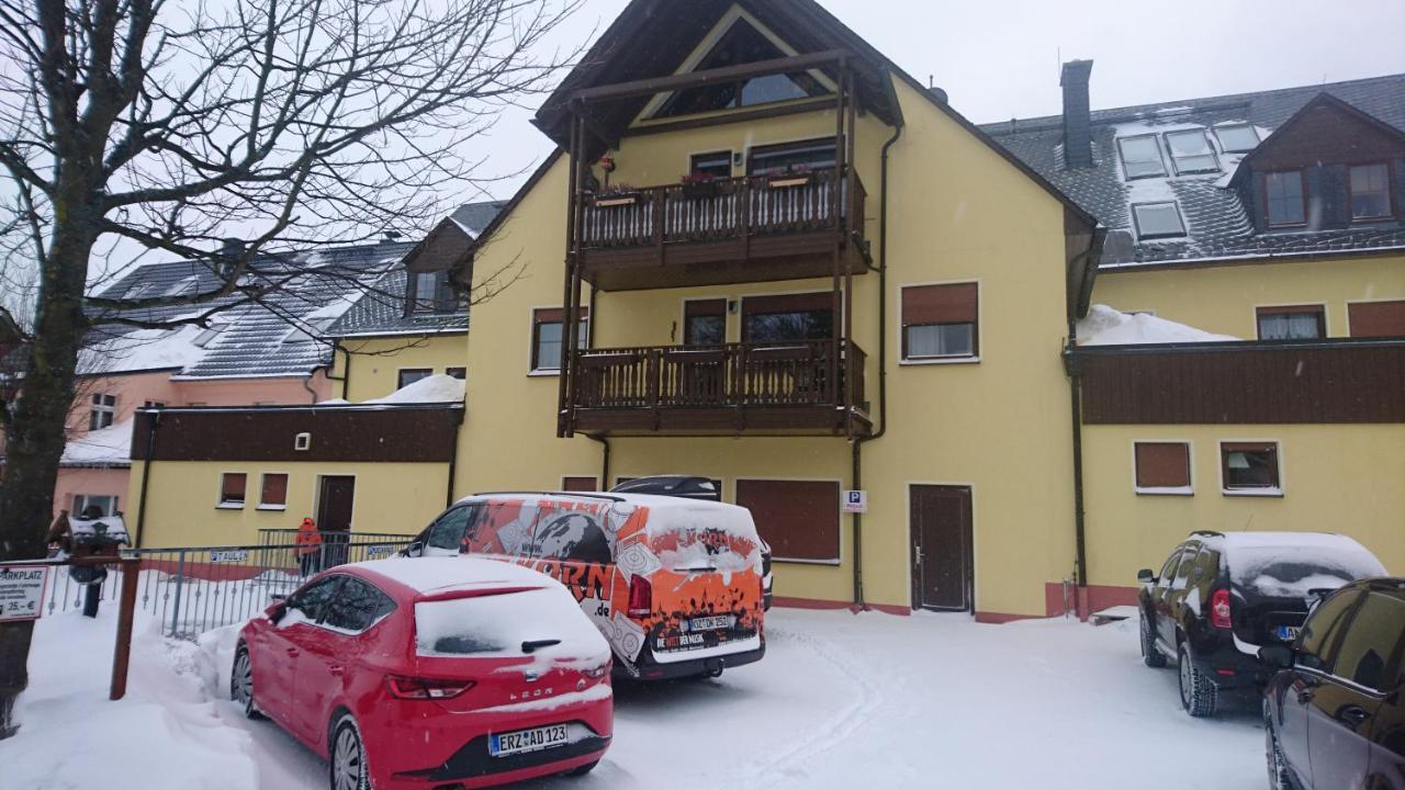 Ferienwohnung Korn Mit Tiefgarage Und Skiraum Oberwiesenthal Exterior foto